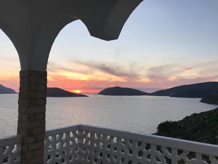 Villa Konstantina Skaliá 外观 照片